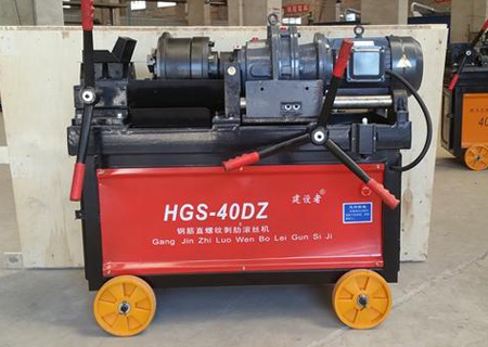 滾絲機(jī)的滾絲輪安裝方法 滾絲機(jī)的滾絲輪安裝方法